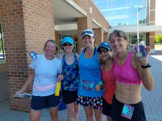 Julie Sidhu, Ronnie Behringer, Kate Stocker, Geraldine Pires, Andie Williamson at the Norwalk Lightfoot Summer Series - July 21, 2018