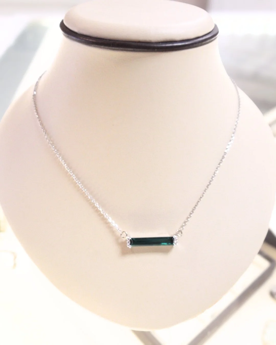 Lab grown diamonds have been trending these last few years, but did you know that other gemstones can be also be made in a laboratory? These Chatham lab grown emeralds, despite their contemporary settings and modern elongated cuts, are the result of 