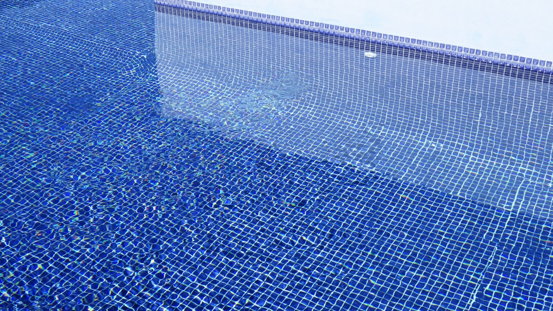 Phoenix Pool Tile Supplier North, Blue Pool Tile