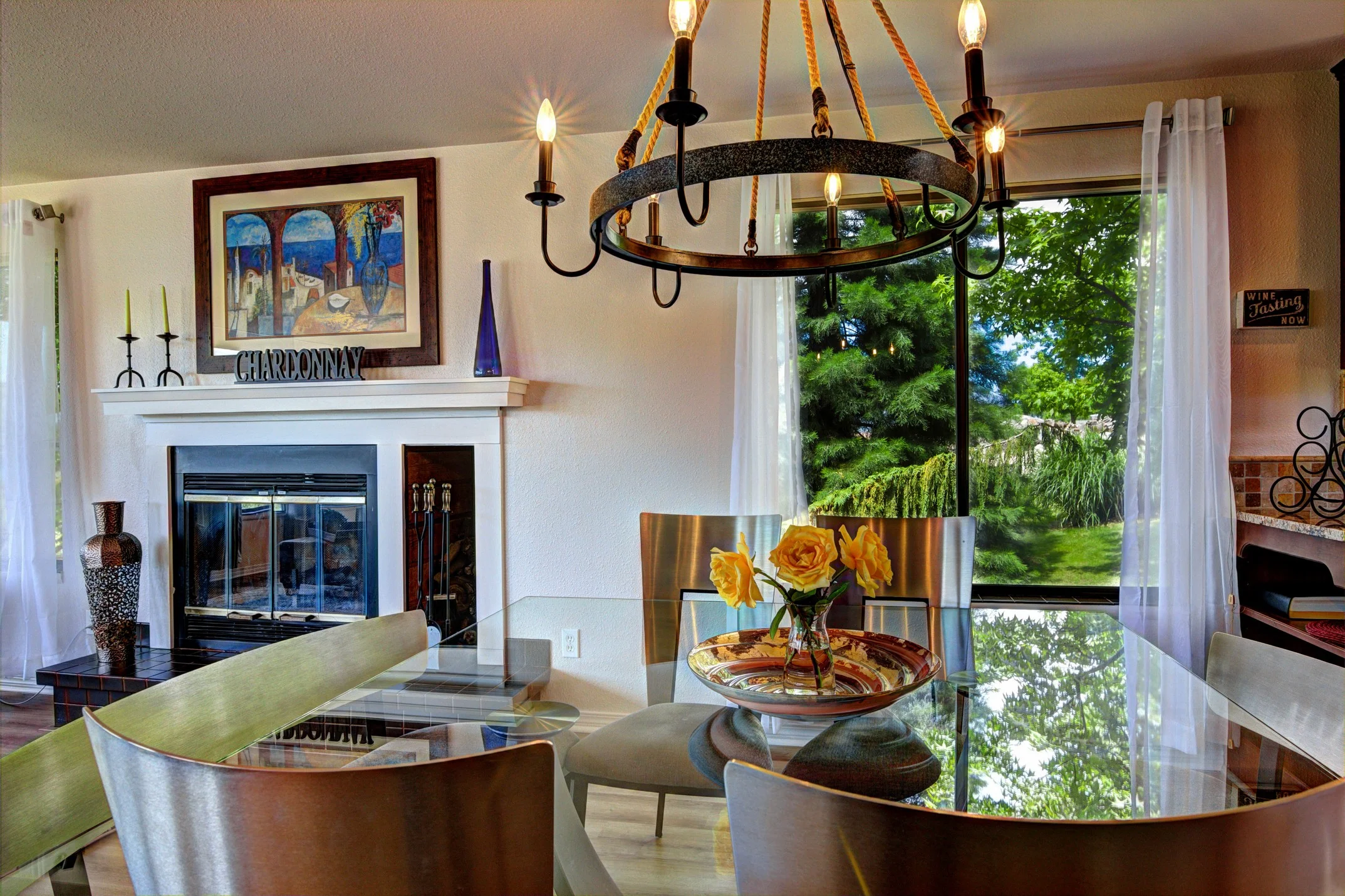 Dining Room 2.jpg