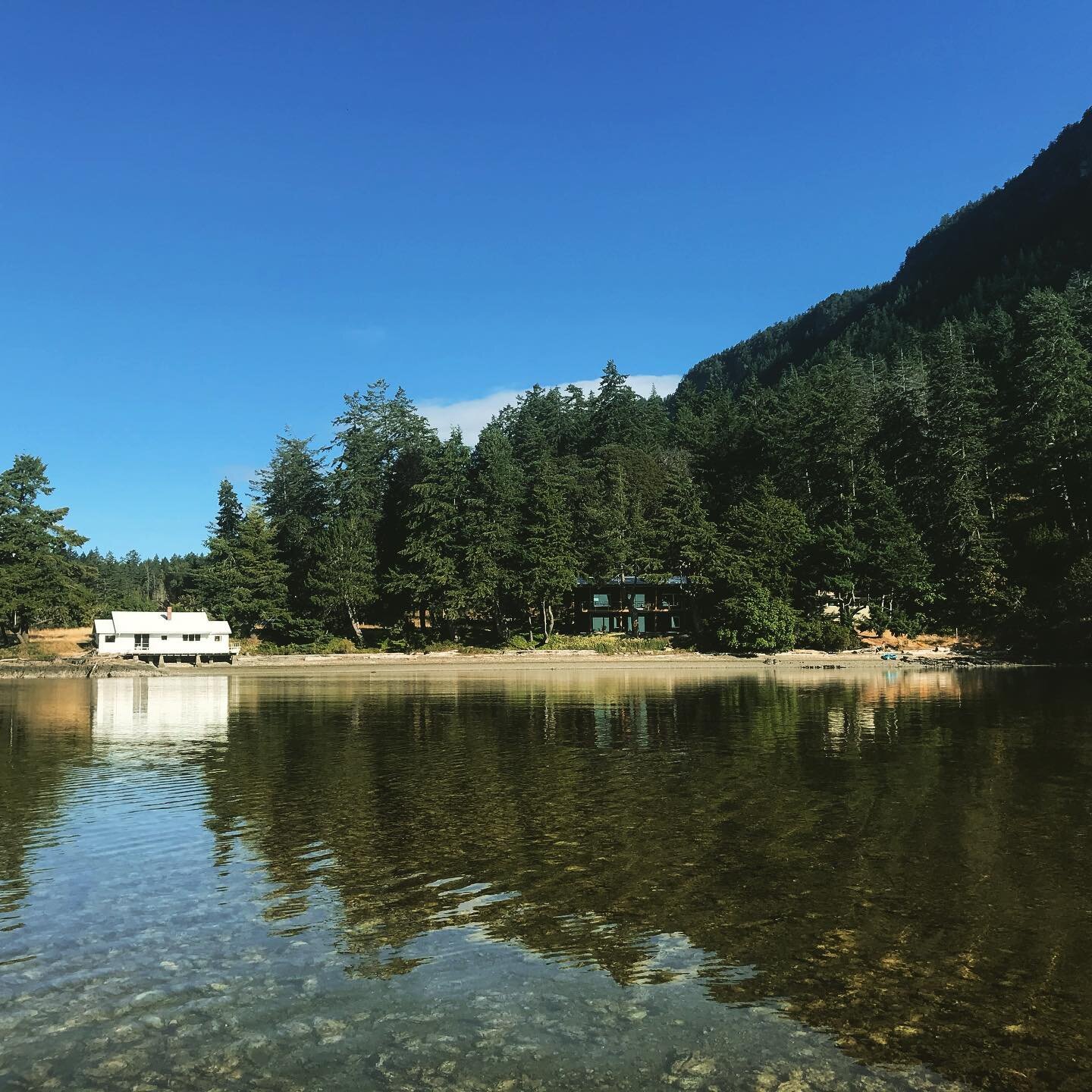 In the shadow of the mountain... #resilency #Climate change #RisingTides #ClimateCrisis #GlobalWarming #livingbuildingchallenge