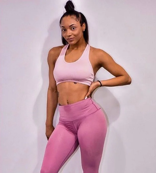EDG Staff: @liawill⠀⠀⠀⠀⠀⠀⠀⠀⠀
______⠀⠀⠀⠀⠀⠀⠀⠀⠀
It’s not a hobby it’s a lifestyle. 💪🏾 Meet Mia J 💪🏾 Mia is from and based in Houston, Texas. She spent three years at the Art Institute of Houston for fashion retail management and is currently studying to become a NASM certified trainer! 🏃🏾♀️⠀⠀⠀⠀⠀⠀⠀⠀⠀
_______⠀⠀⠀⠀⠀⠀⠀⠀⠀
(@_therealmiaj ) is the founder of Fit Bae Fitness 💕 She is creative with a deep passion for fitness and is changing lives of those who don’t think change is even possible. It gives Mia a thrill in knowing that she can make people fit and happy at the same time! 🏋🏾♀️ Mia serves clients from all over the greater Houston area and she is going to continue to expand! She is definitely on her grind. ⠀⠀⠀⠀⠀⠀⠀⠀⠀
________⠀⠀⠀⠀⠀⠀⠀⠀⠀
What makes this fit bae so dope is the energy that she carries. Mia lives life with no regrets and she makes the best out of every situation possible! She has a passion to thrive and is going to continue to put in work.⠀⠀⠀⠀⠀⠀⠀⠀⠀
#EveryDopeGirl 👑💕⠀⠀⠀⠀⠀⠀⠀⠀⠀
.⠀⠀⠀⠀⠀⠀⠀⠀⠀
.⠀⠀⠀⠀⠀⠀⠀⠀⠀
.⠀⠀⠀⠀⠀⠀⠀⠀⠀
#htxblogger #culture #houston #shesnaturallydope #style #fashionista #internationalblogger #beautiful #womeninmedia #businessowner #girlpower #womensupportingwomen #melaninmagic #travelnoire #dopeAF #instagram #bloglife #apparel #beautiful #instagram #womenempowerment #womeninbusiness #girlboss #brownsugarsocial #blackgirlmagic #inspo #houstontrainer #fitlife #fitness