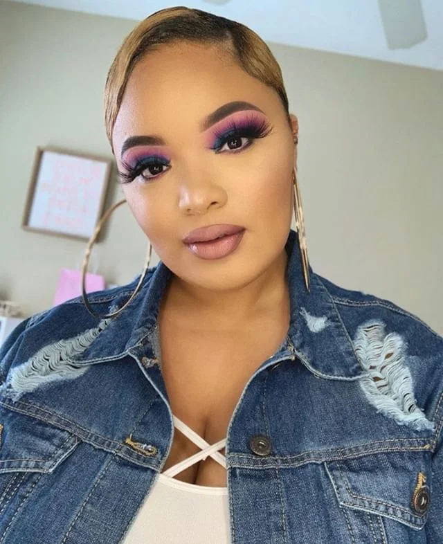 EDG Staff: @liawill⠀⠀⠀⠀⠀⠀⠀⠀⠀
_______⠀⠀⠀⠀⠀⠀⠀⠀⠀
The dream is real. 💋 Meet Shy’Devia Monroe⠀⠀⠀⠀⠀⠀⠀⠀⠀
💋 Shy’Devia is a native of Angelton, Texas. She is currently in college studying to become a teacher! 📚✏️⠀⠀⠀⠀⠀⠀⠀⠀⠀
_______⠀⠀⠀⠀⠀⠀⠀⠀⠀
(@shydevia) is the owner of not just one business but multiple! She is the owner of (@littleacesshop) a line that consist of homemade natural hair care products. She also is the owner of (@acingfaces) a makeup artistry company. Her inspiration behind starting her own businesses came from working at her last job and her daughter! She likes to feel free and unbound and march to the beat of her own drum. 💃🏾⠀⠀⠀⠀⠀⠀⠀⠀⠀
________⠀⠀⠀⠀⠀⠀⠀⠀⠀
She believes she is who she is because she stands out in everything she does. In a world of so many trends, Shy’Devia strides to always be “that one”. ☝🏽 In an industry so large (such as cosmetics and hair care) she always makes sure to stay true to herself! We stan a confident queen! ⠀⠀⠀⠀⠀⠀⠀⠀⠀
#EveryDopeGirl 👑💕⠀⠀⠀⠀⠀⠀⠀⠀⠀
.⠀⠀⠀⠀⠀⠀⠀⠀⠀
.⠀⠀⠀⠀⠀⠀⠀⠀⠀
.⠀⠀⠀⠀⠀⠀⠀⠀⠀
#htxblogger #culture #houston #shesnaturallydope #style #fashionista #internationalblogger #beautiful #womeninmedia #businessowner #girlpower #womensupportingwomen #melaninmagic #travelnoire #dopeAF #instagram #bloglife #apparel #beautiful #instagram #womenempowerment #womeninbusiness #girlboss #brownsugarsocial #blackgirlmagic #inspo #browngirlmagic #explorepage #girlgang