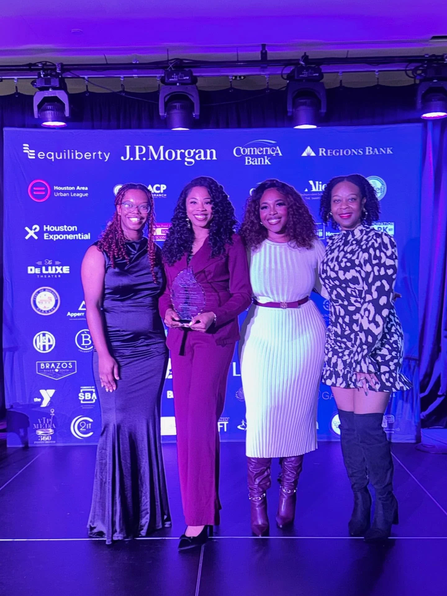 We did it Team #EveryDopeGirl! Thank you @blackentrepreneursweek and @equilibertyinc for selecting @EveryDopeGirl for this prestigious award 🥹

Entrepreneurship requires grit, fortitude, and perseverance. It&rsquo;s not easy, but just know that &ldq
