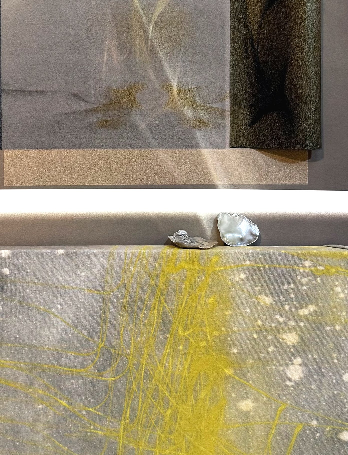 Invisible altar_beyond the realm of surface_detail.jpg