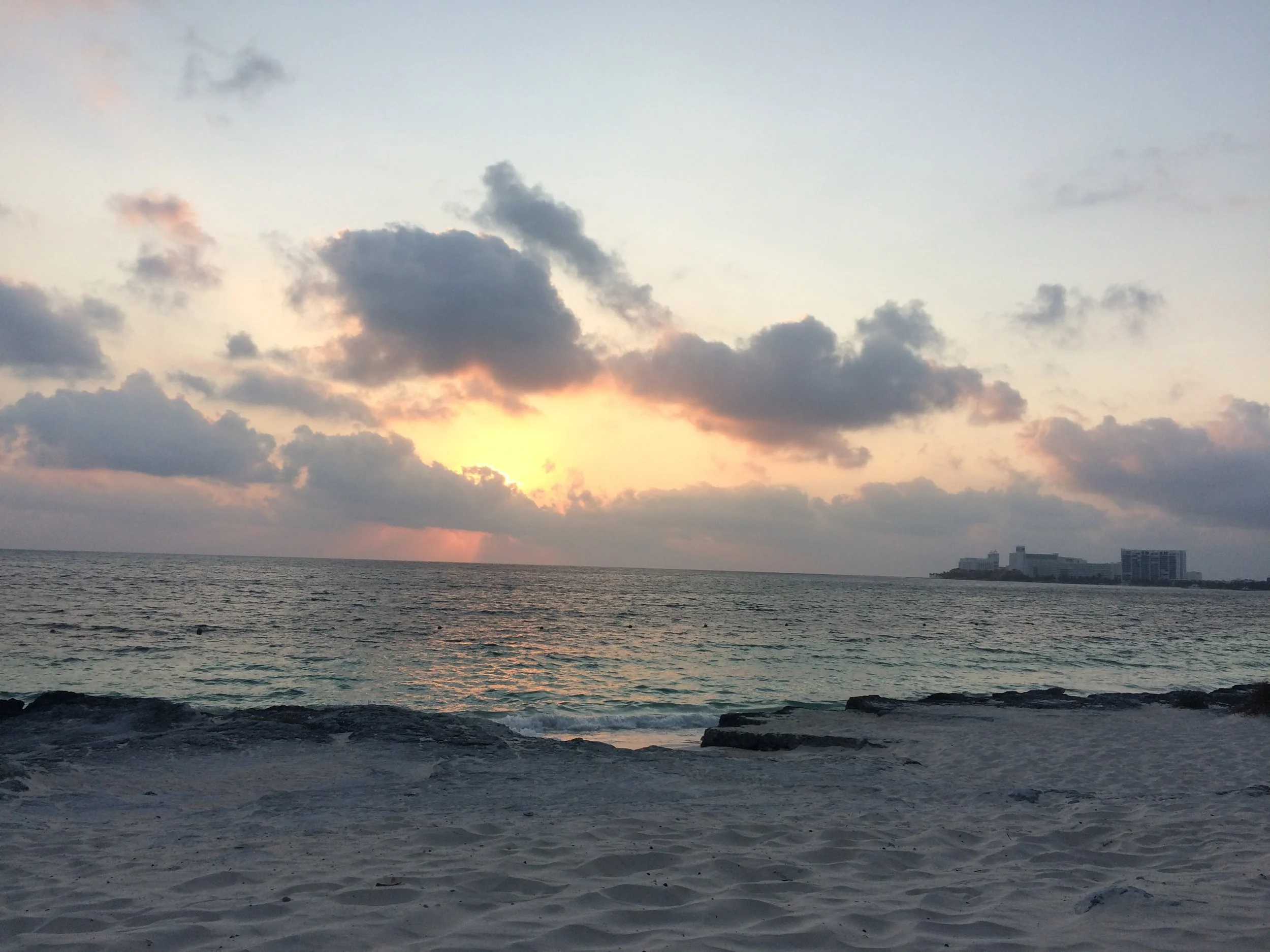 cancun.jpg
