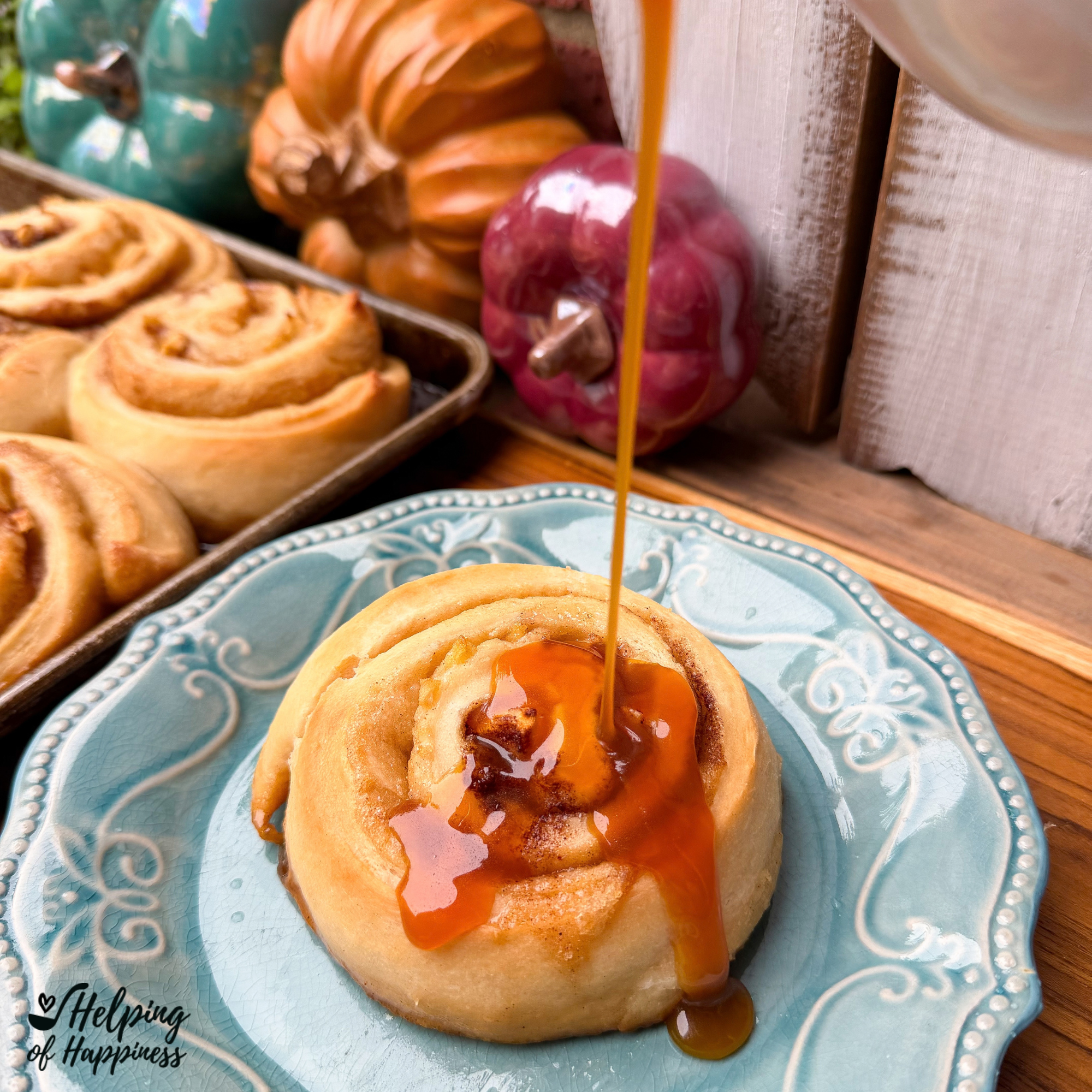 Caramel Apple Cinnamon Rolls 