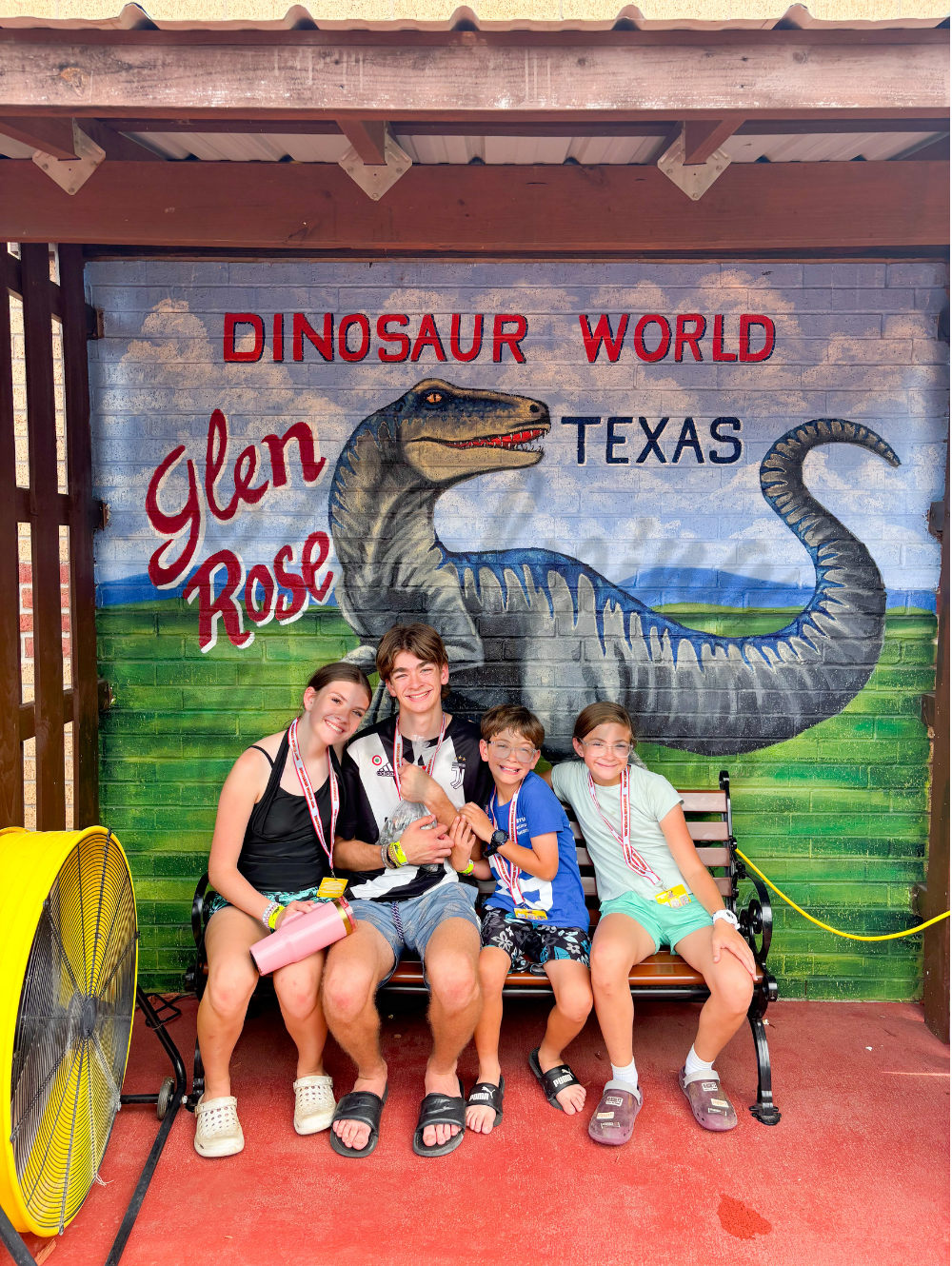 Glen Rose Dinosaur World 1 watermark.png