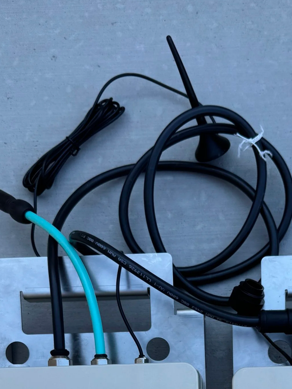 Antenna for MRL-8 Data Logger