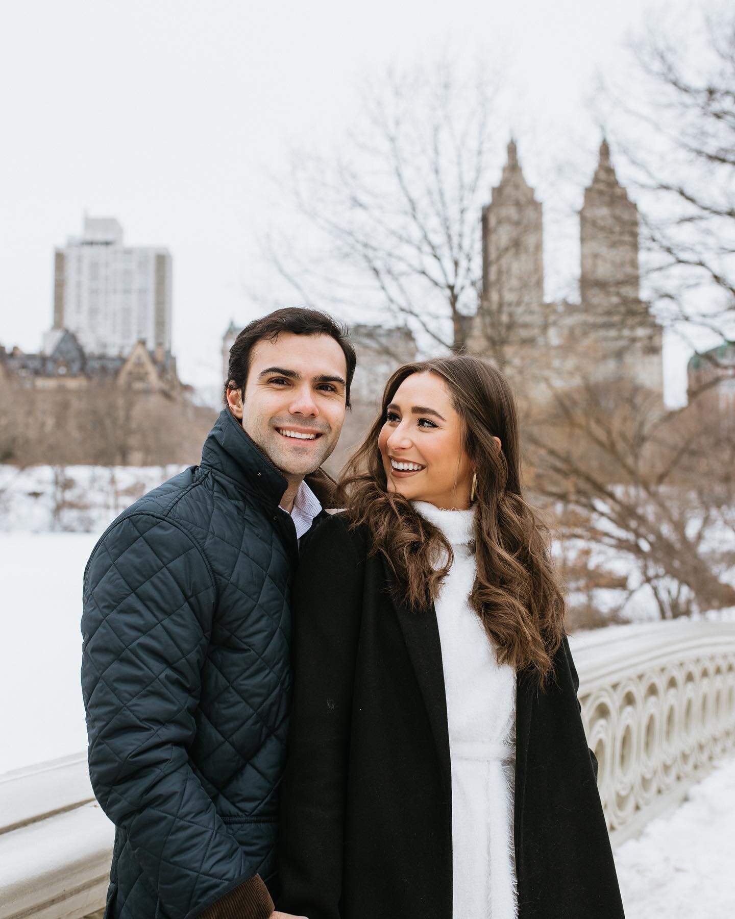 A sneak peek from Lauren + Chad&rsquo;s engagement session this past weekend😍😍
.
.
.
.
#centralparknyc #centralparkengagementsession #nycphotographer #nycphotography #newyorkphotographer #newyorkweddingphotographer #nycweddingphotographer #nycengag