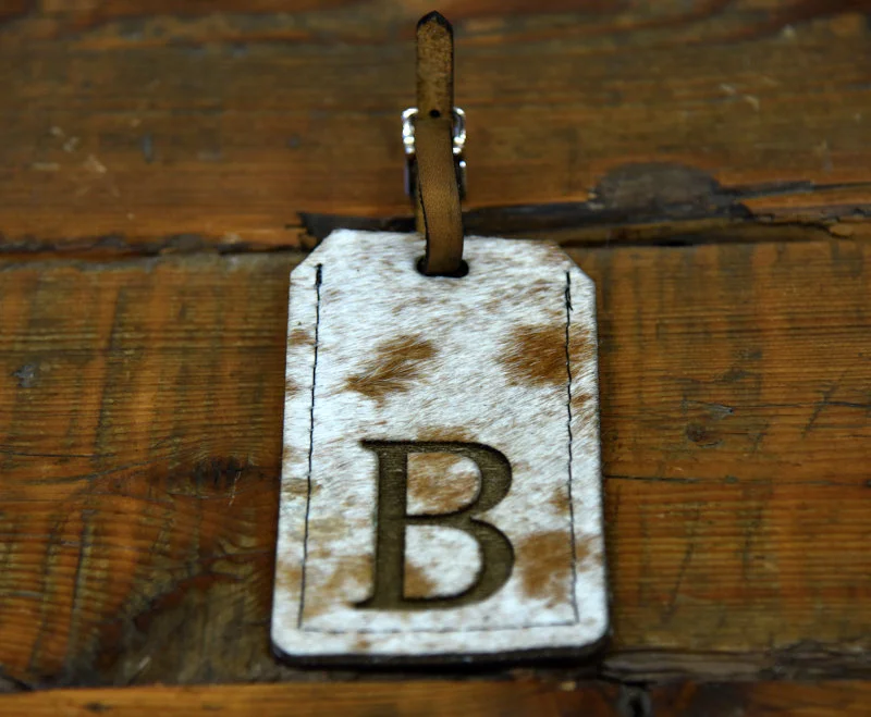 Cowhide_luggage_tag_wd.JPG