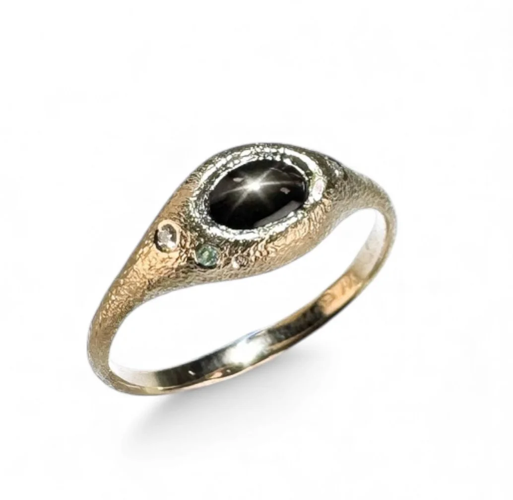 Star Sapphire 14k Gold Ring