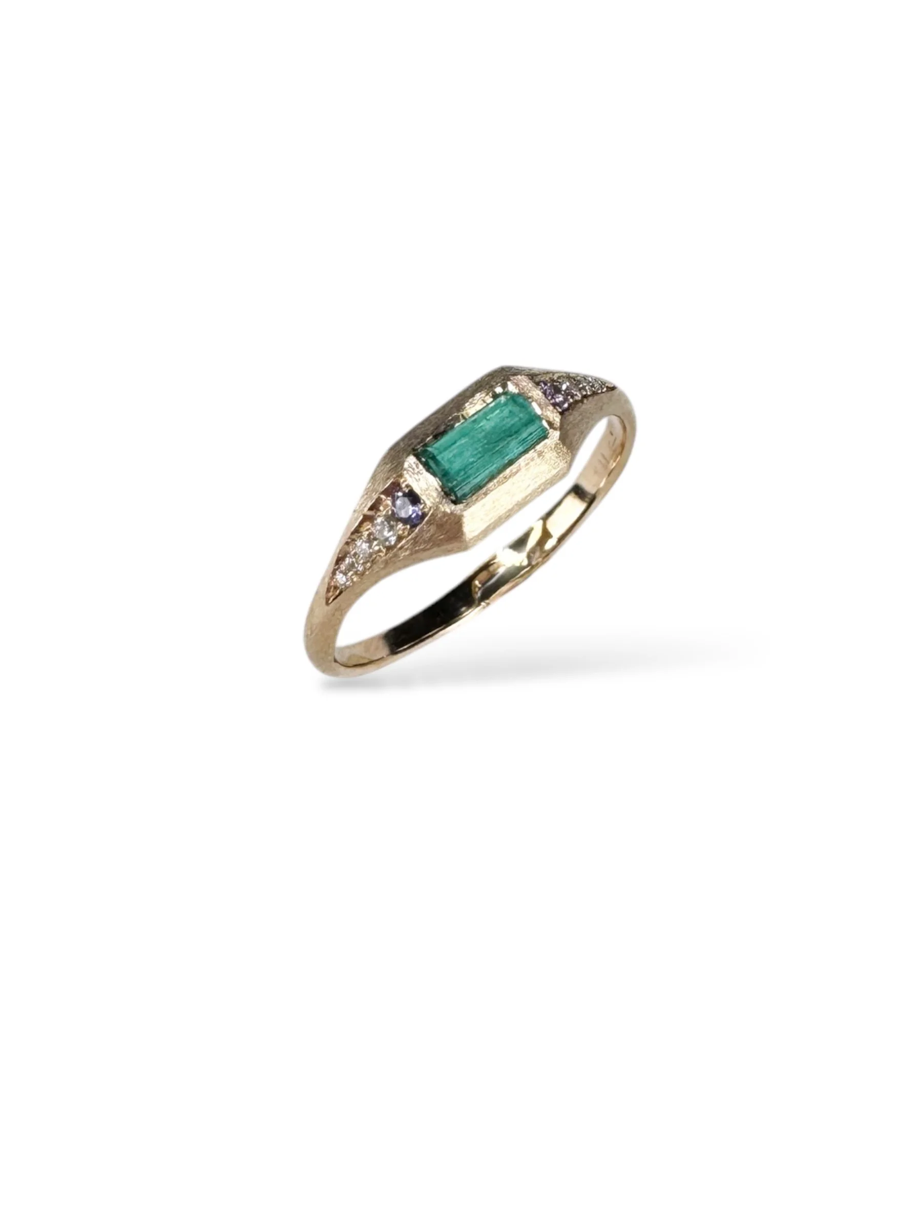 Emerald, Sapphire and Diamond Ring 14k