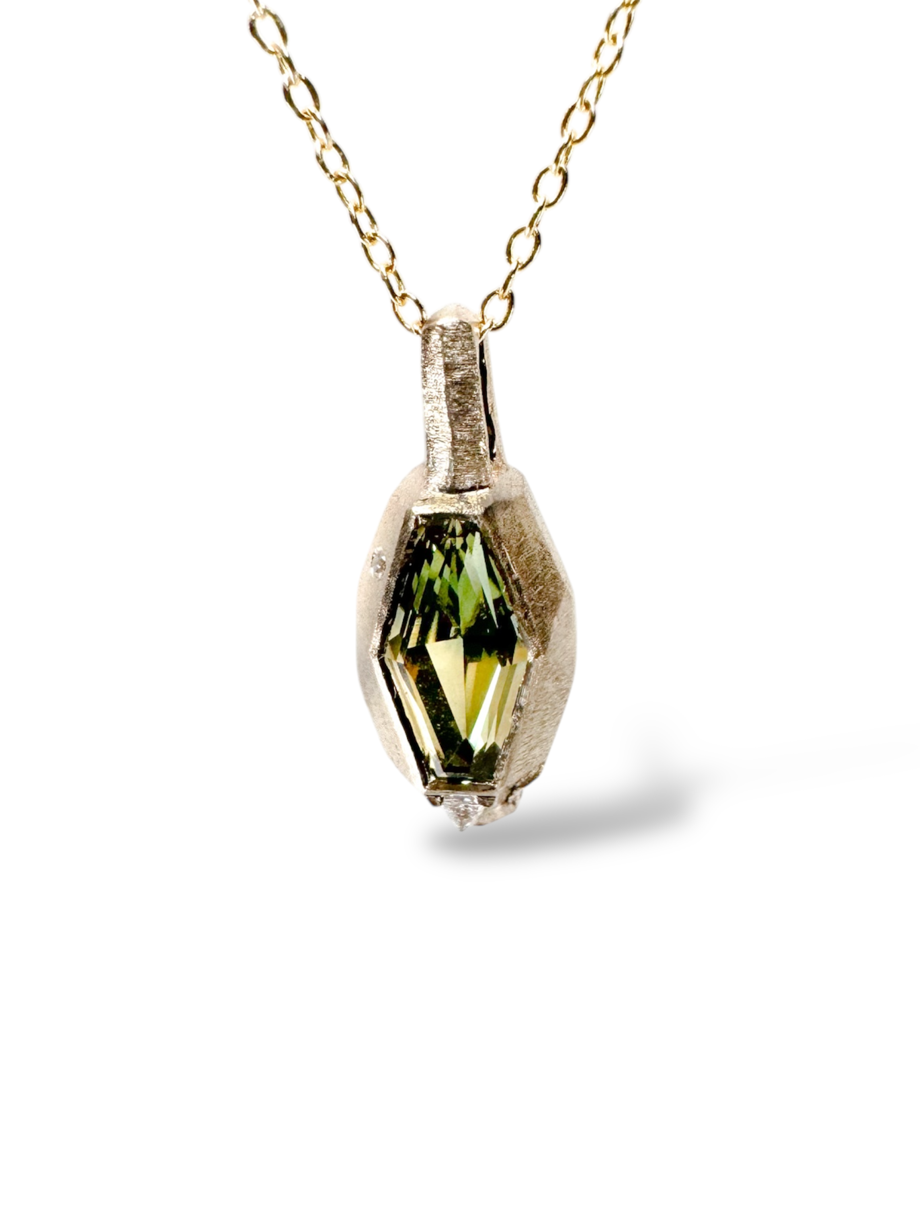 Lozenge Sapphire 14K gold