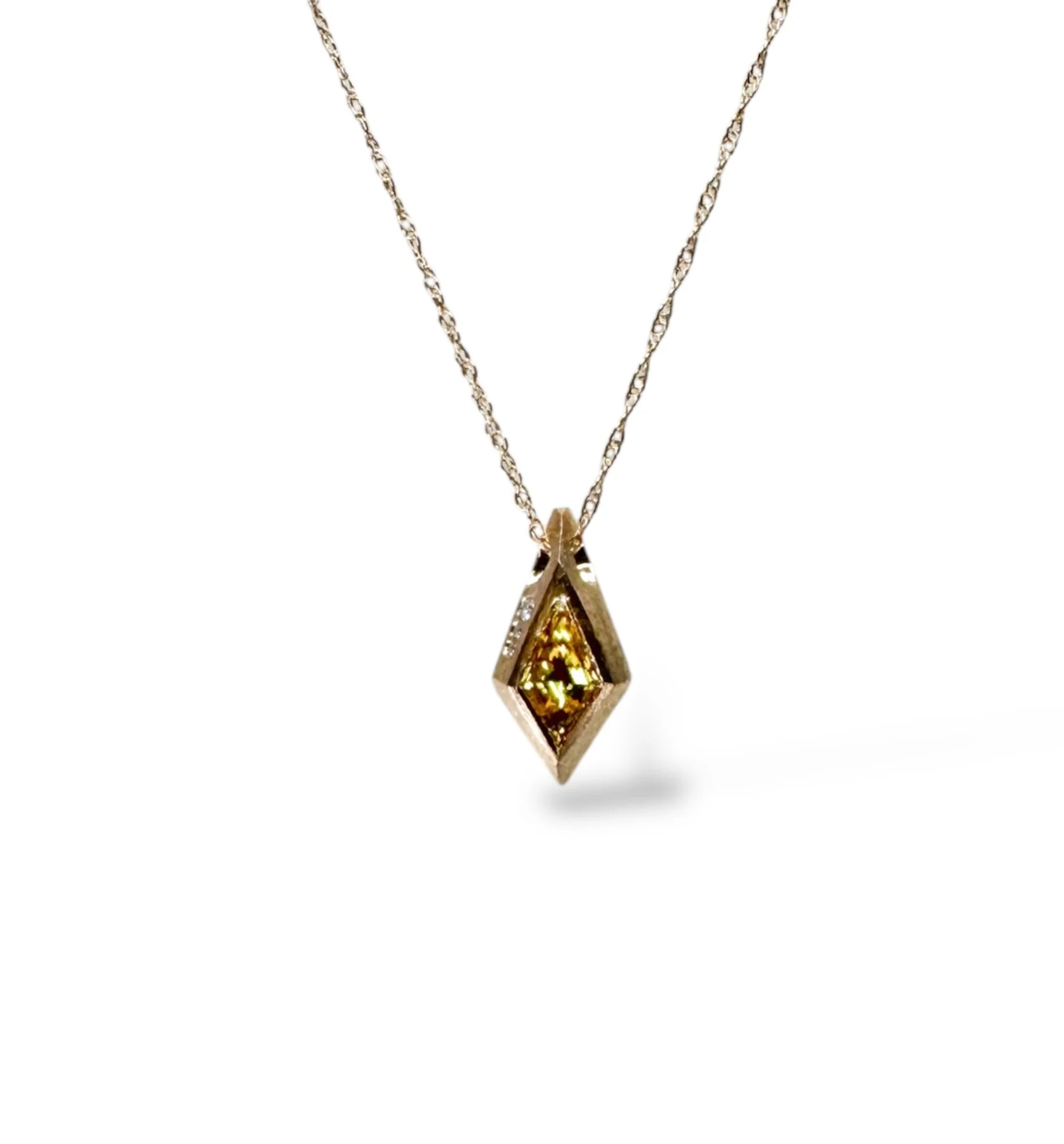 Yellow Sapphire Kite 14k gold/ Diamond