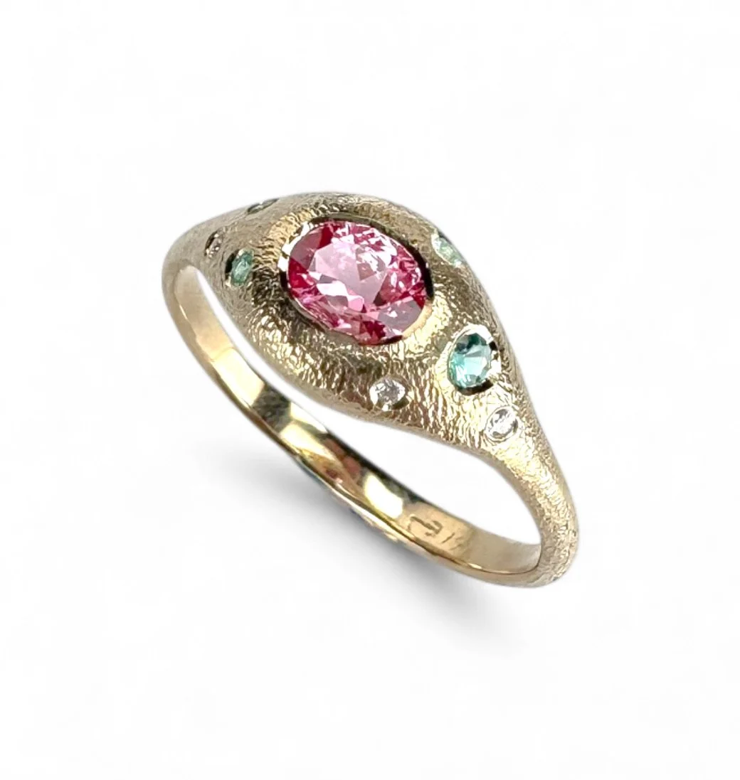 Neon Mahenge Spinel 14k Gold Ring