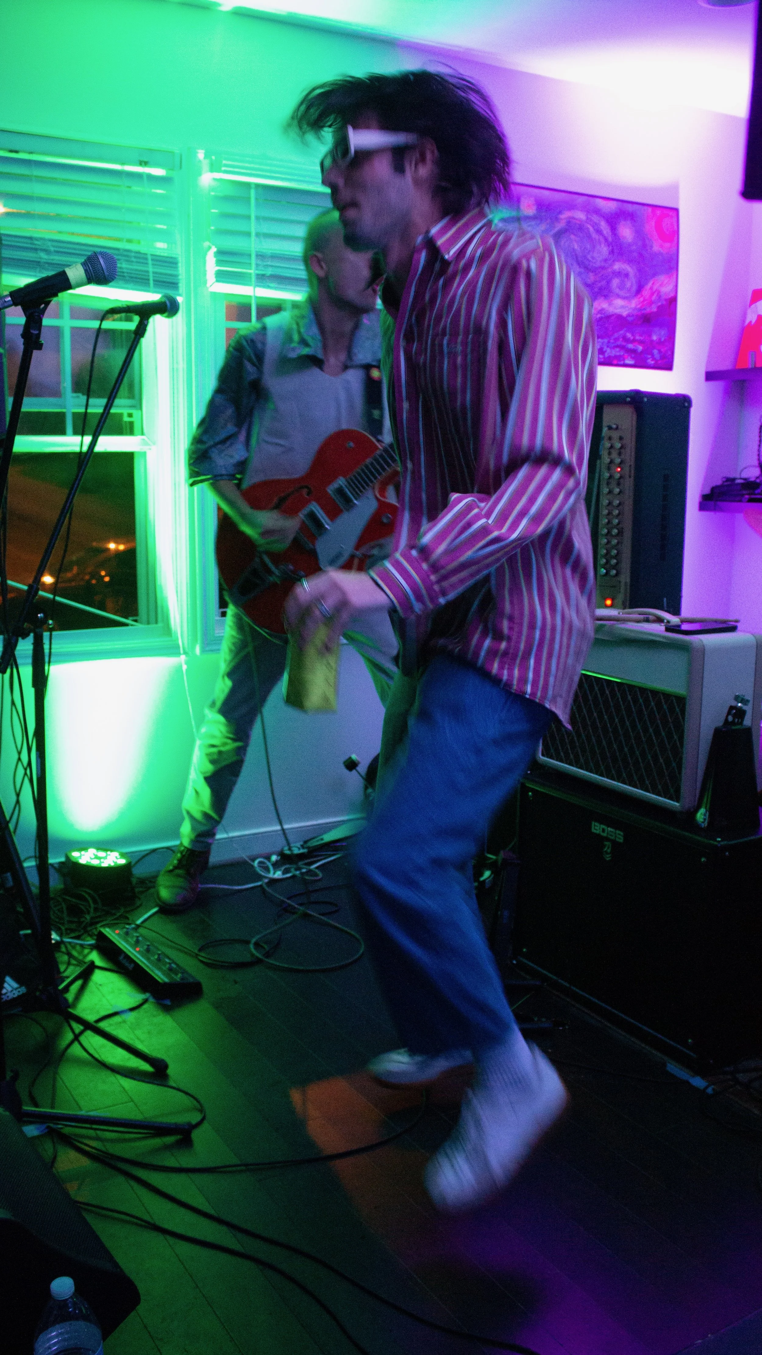 HouseShowB - 1.jpeg