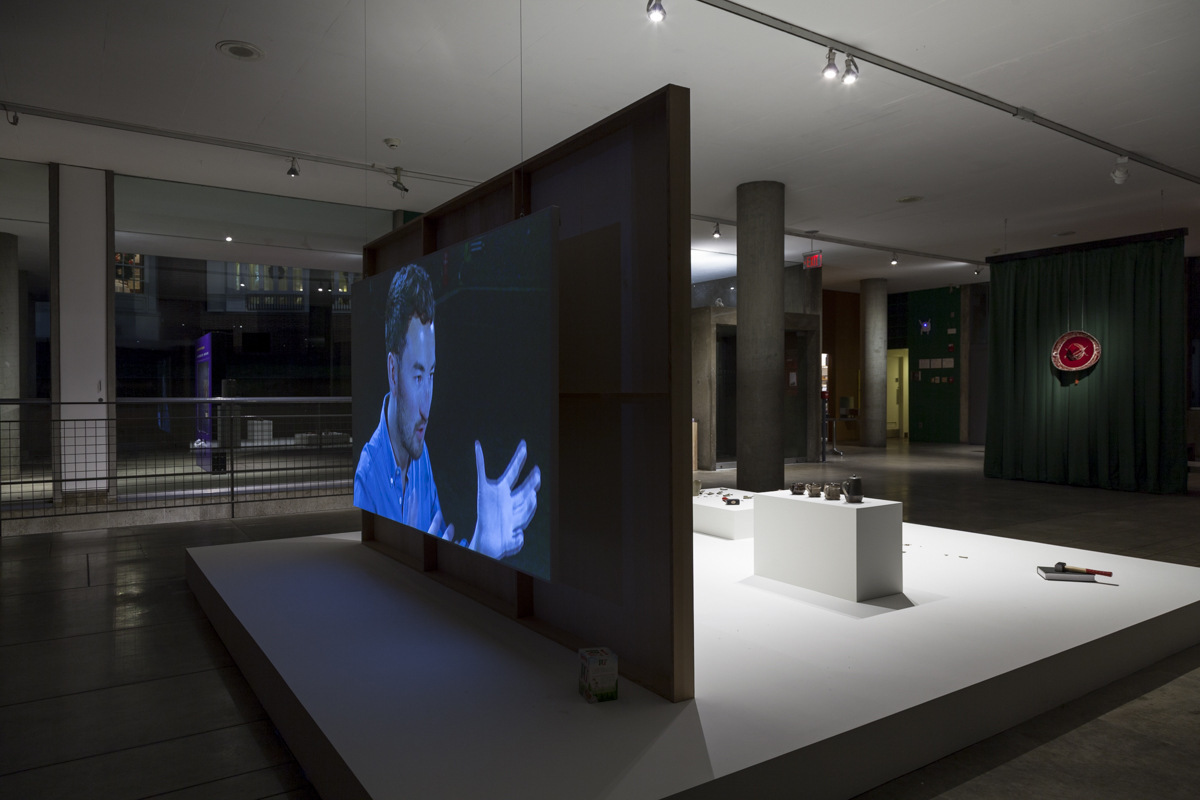  Simon Fujiwara,  Rehearsal for a Reunion (with the father of pottery) , 2011–13, mixed media, installation with video projection, duration: 14:18, dimensions variable. Commissioned by MOT, Tokyo, 2011. Courtesy of Private Collection, Japan. 
