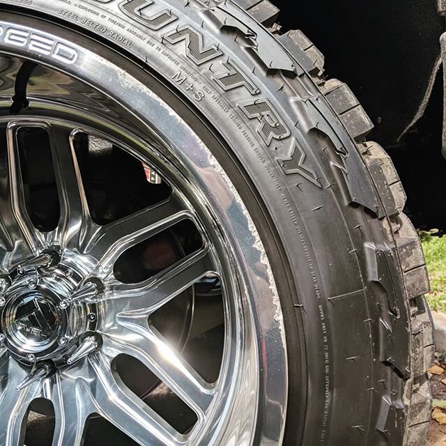 &quot;You guys truly are the best!!!!! I was looking at my rims and I can't even tell you where the damage was. Thank you both so much!&quot; This is a copy and pasted text we just got from another happy customer! ✨✨✨ We're still slingin wheels!

Con