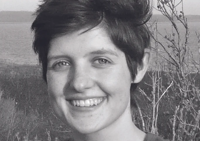 JuliaDuchesne - headshot.jpg