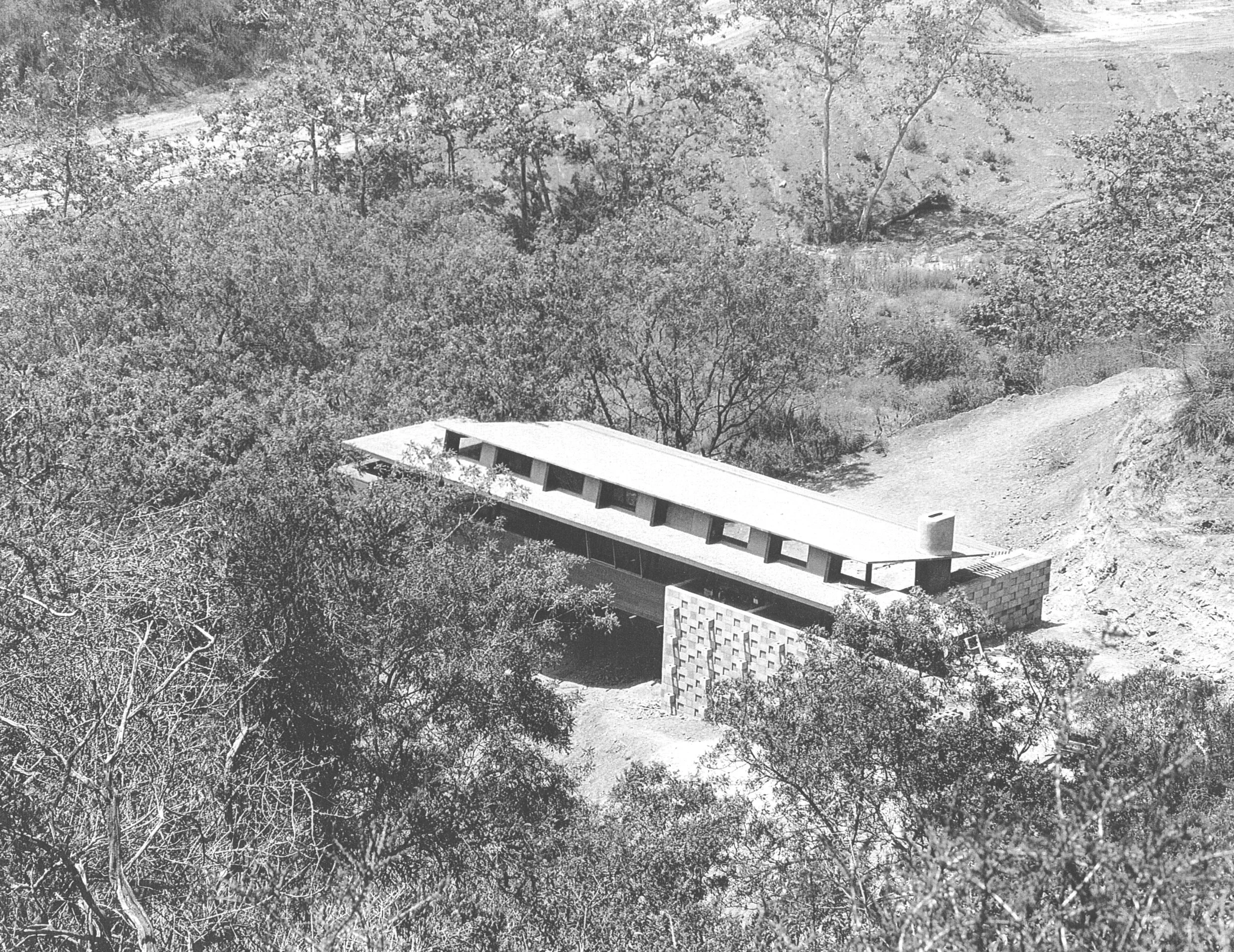 Becsky aerial.jpg