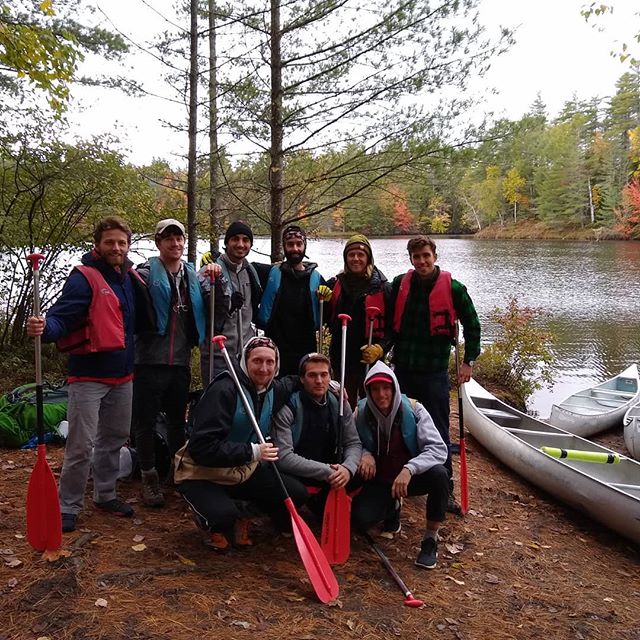 Good weekend for a chill(y) guys trip in the #adks!
.
.
.
#macscanoelivery #adk #adirondacks #paddleadk #fall #fallfoliage #rainbowlake