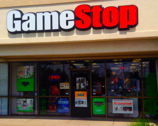 Being a Female &amp; Working at GameStop
