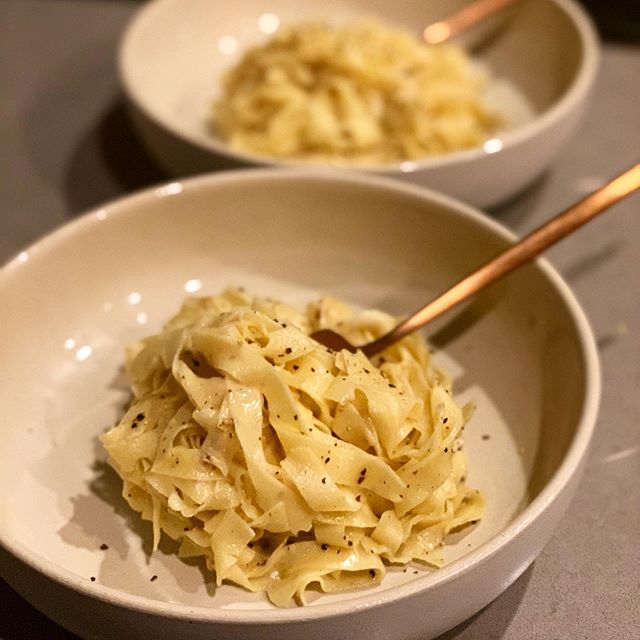 Cheese and pepper and perfect.
.
.
.
.
#cacioepepe #eeeeeats #homemade #noleftovers #foodporn #foodie #pasta #homemadepasta #cheese