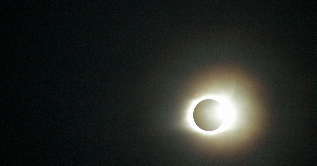 eclipse-2.jpg