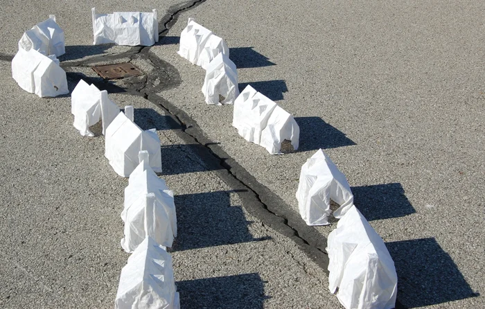 Cul-de-Sacs_outside_installation_Jessica_Todd.jpg