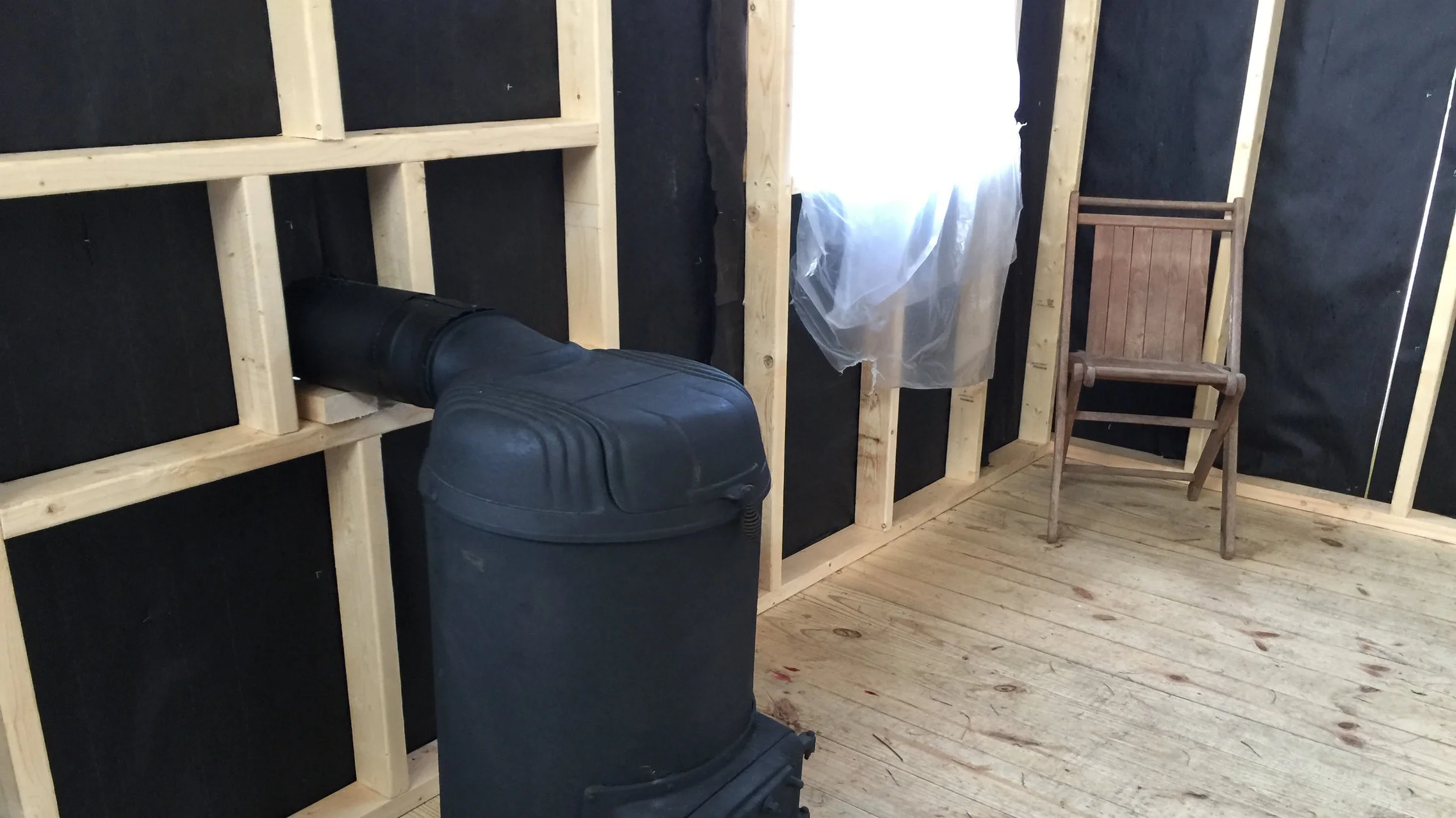 Rustic Cabin Build int.jpg