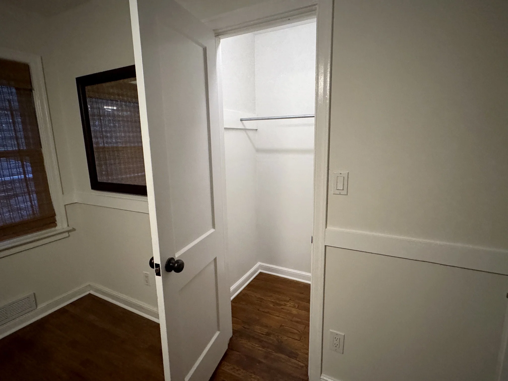 18 - smyrna BR 1 closet.jpg
