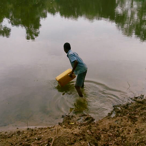 GettingWater_yellowcontainer_500x500.jpg