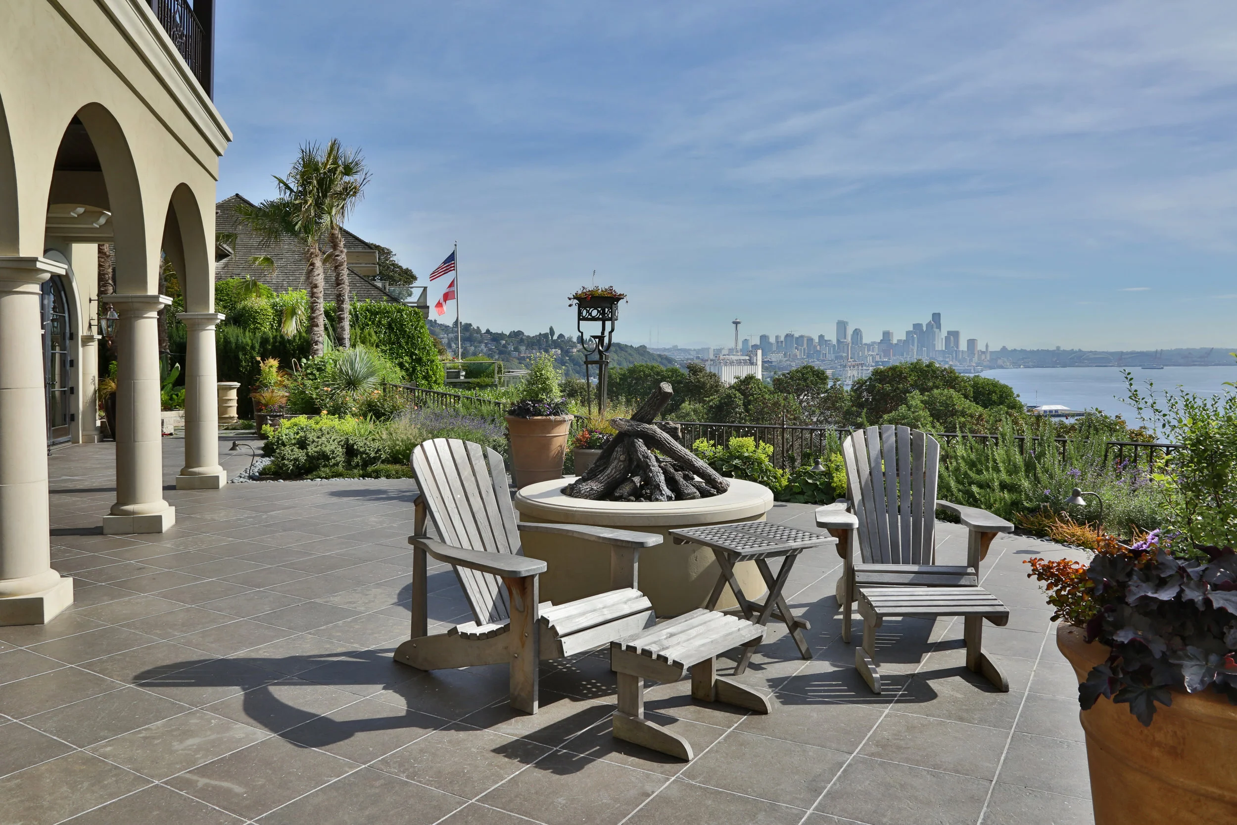 Magnoli_Fire pit _Seattle_2.JPG