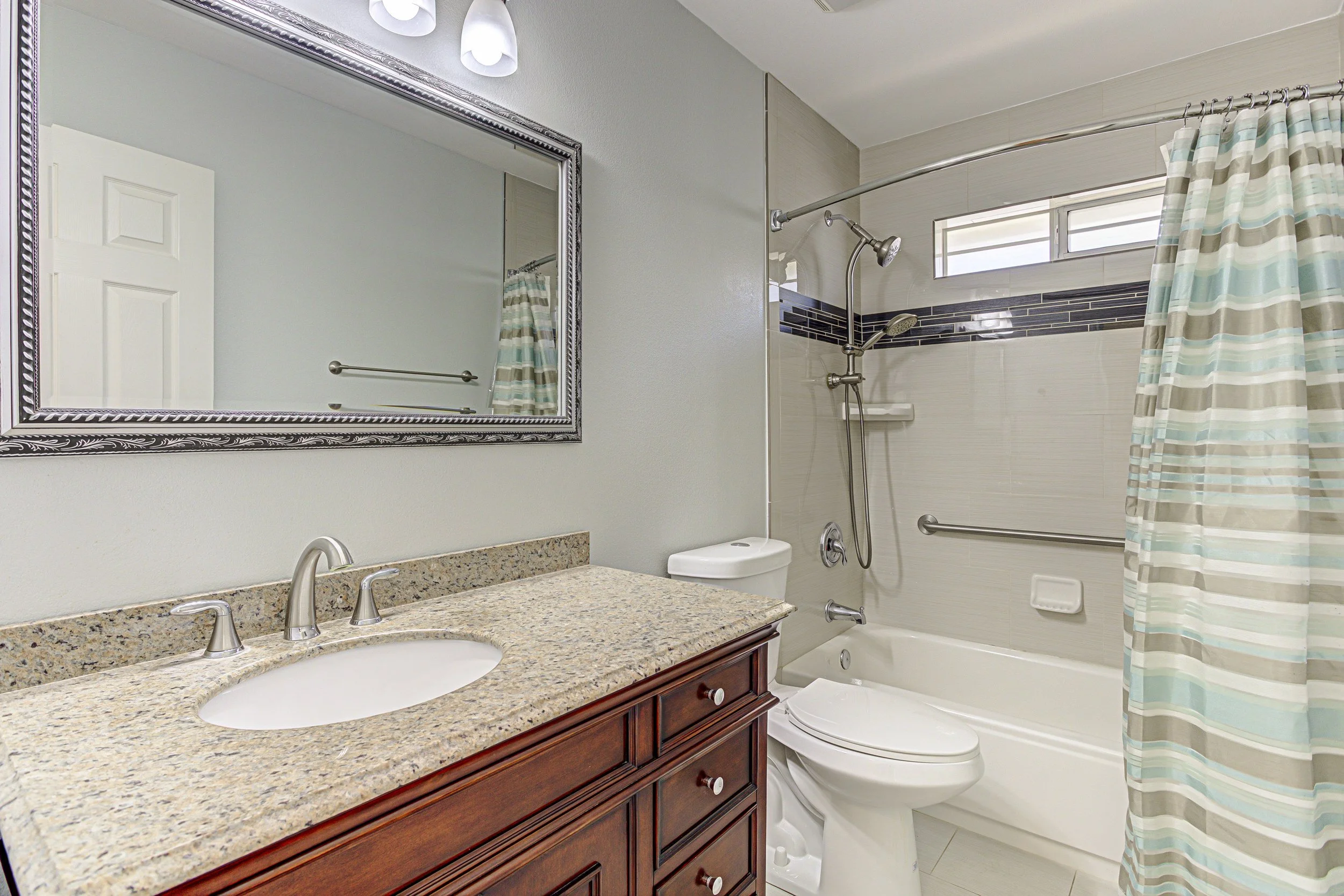 28_amy cir (24 of 62).jpg