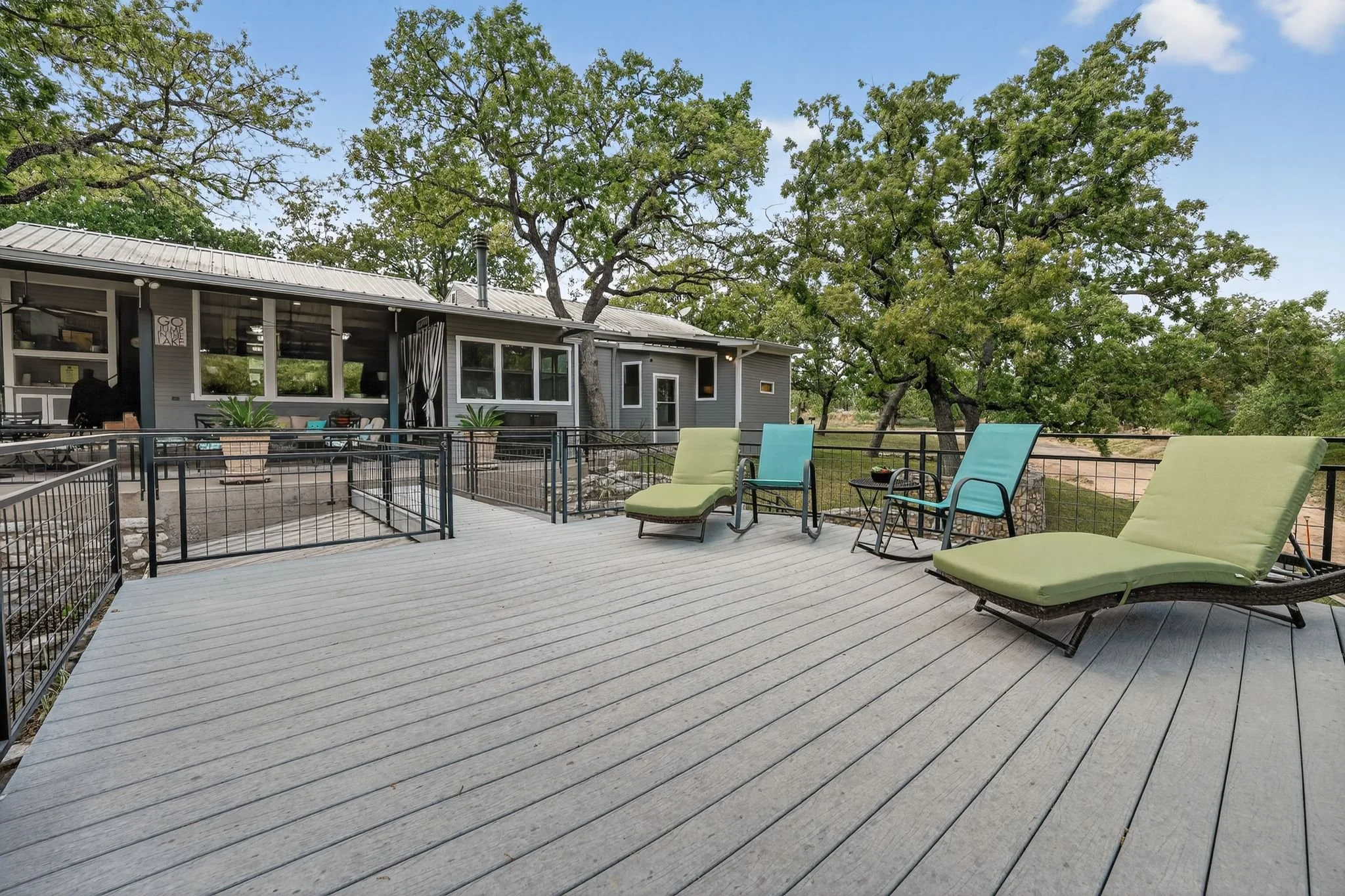 11_1104_Hill_Cir_W_Dr_Marble_Falls_TX_78654_USA-Exterior-DSC01955_6_7.jpg