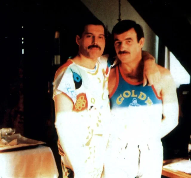 Rare Photos of Freddie Mercury and His Boyfriend Oscar Raymundo