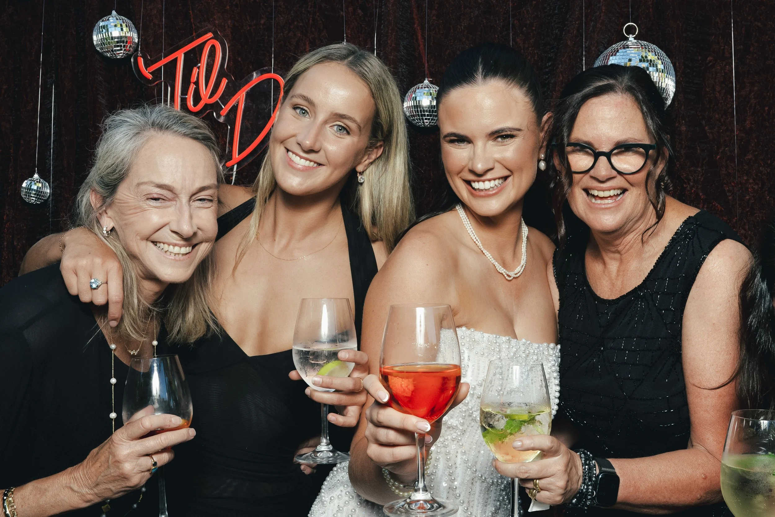 Bridget'sHens-Booth-61.jpg