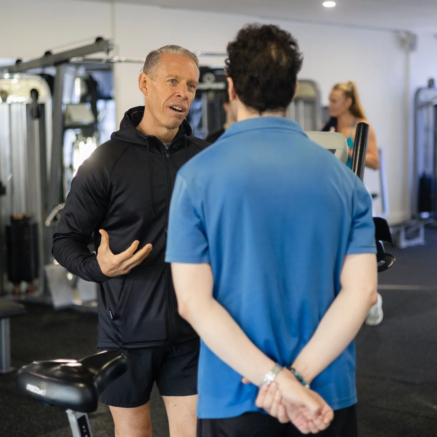 Stress Eating as Work Ramps Up 🍟➡️🥗

As holidays end and deadlines return, stress levels climb&hellip; and so can emotional eating. Long days + low energy = quick comfort foods. But that temporary relief often turns into guilt and stalled progress.