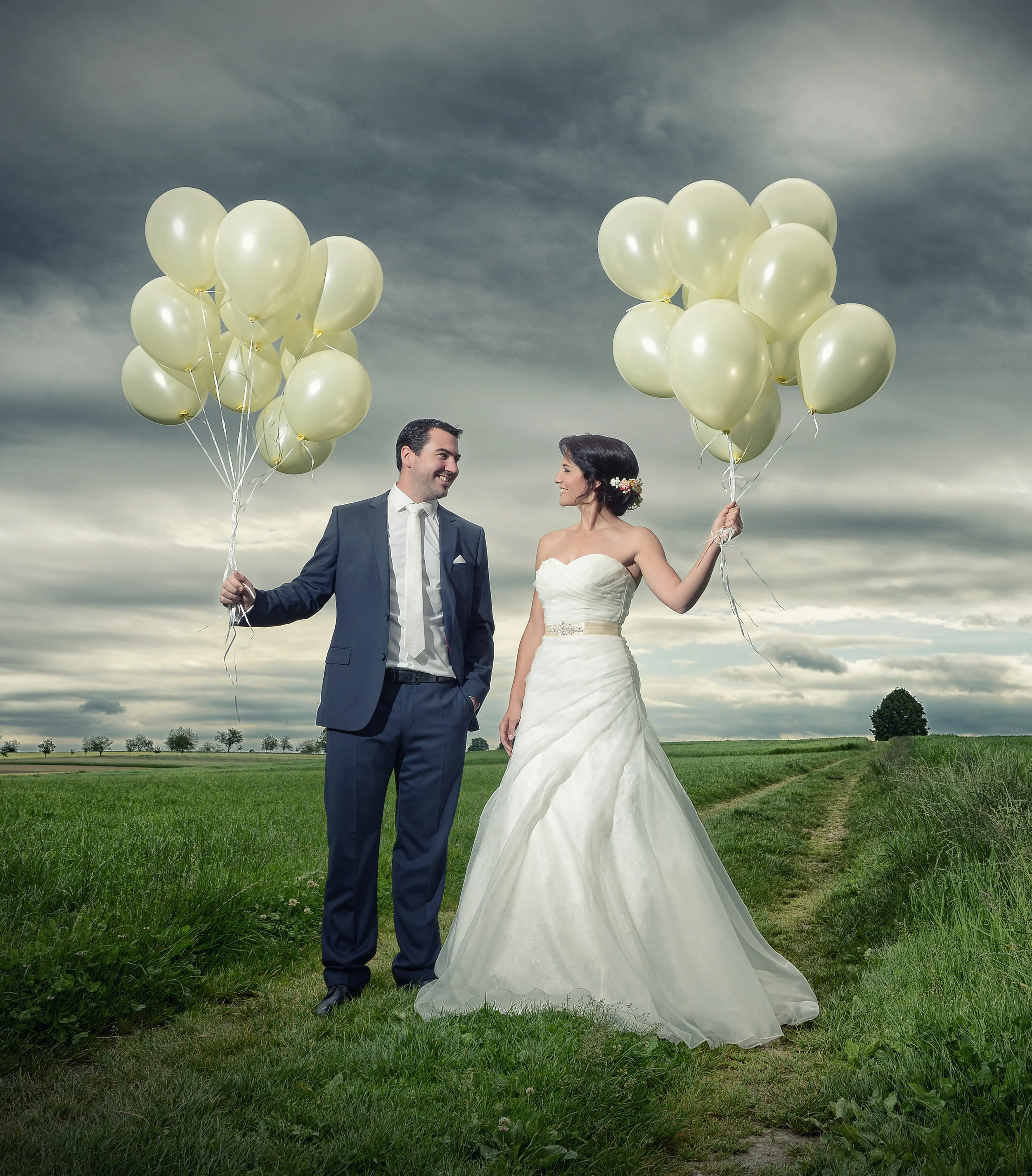 Hochzeitsfotograf Bern Portraits Newborn Akt Workshops