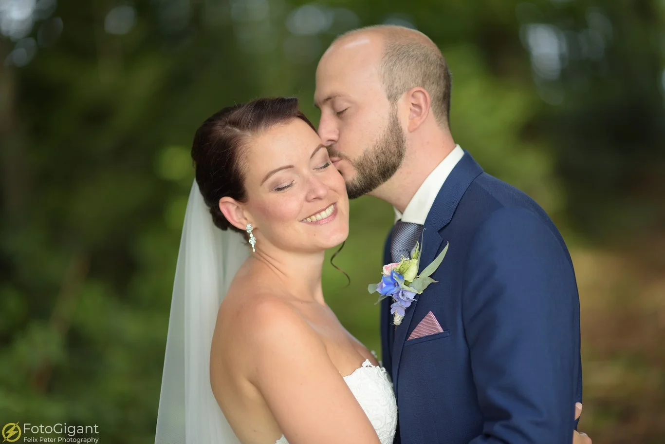 Hochzeitsfotograf_Bern_Thun_13.jpg