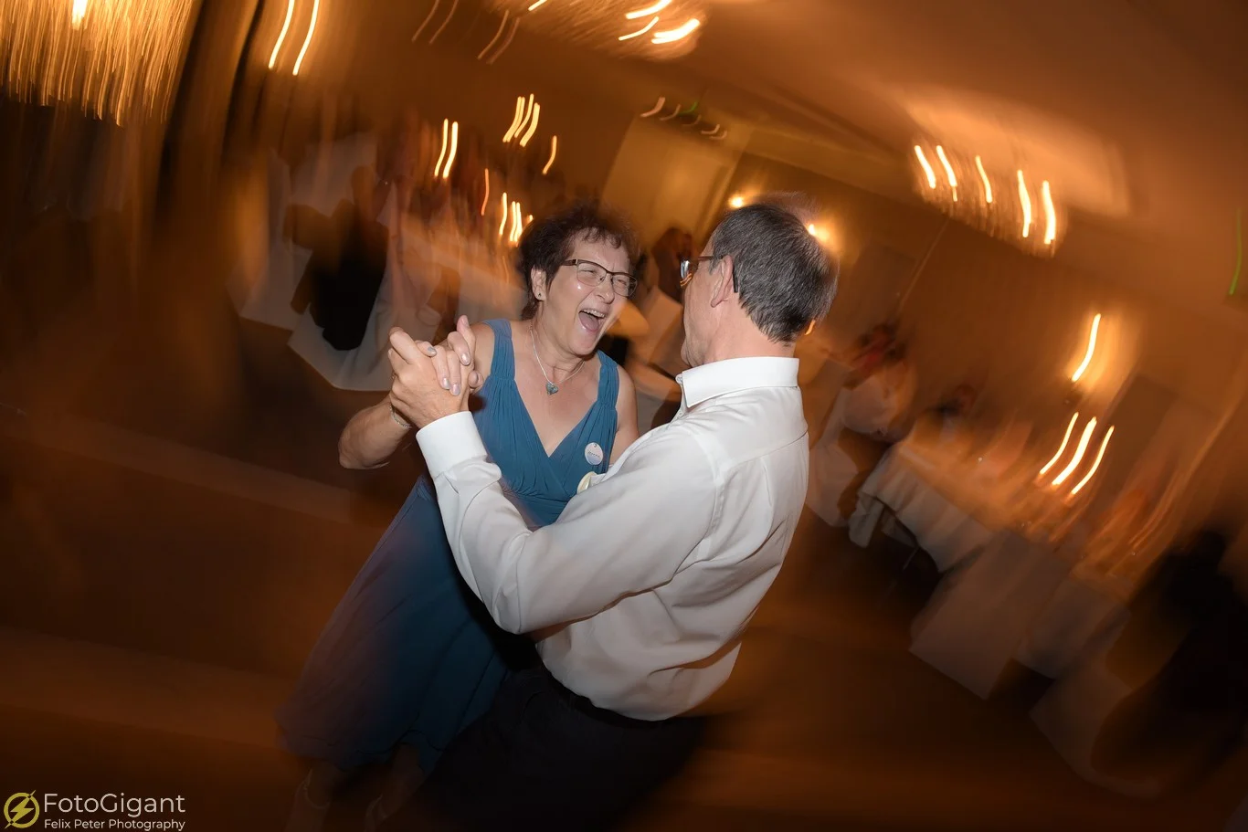 Hochzeitsfotograf_Bern_Thun_40.jpg