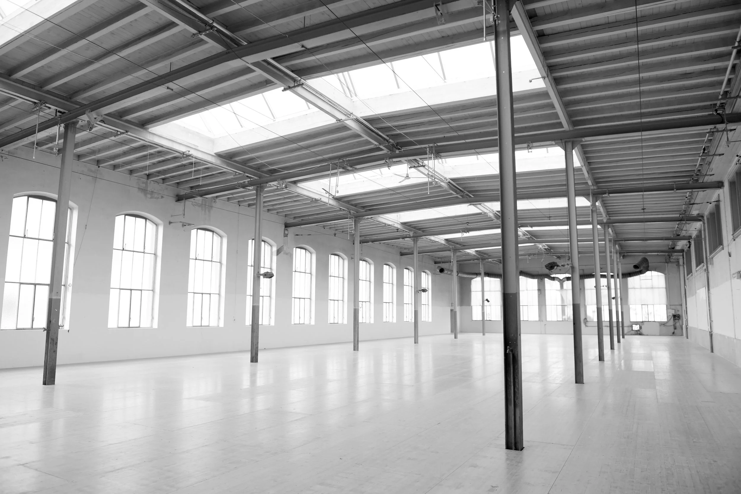 Tram DEPOT B Bern.jpg