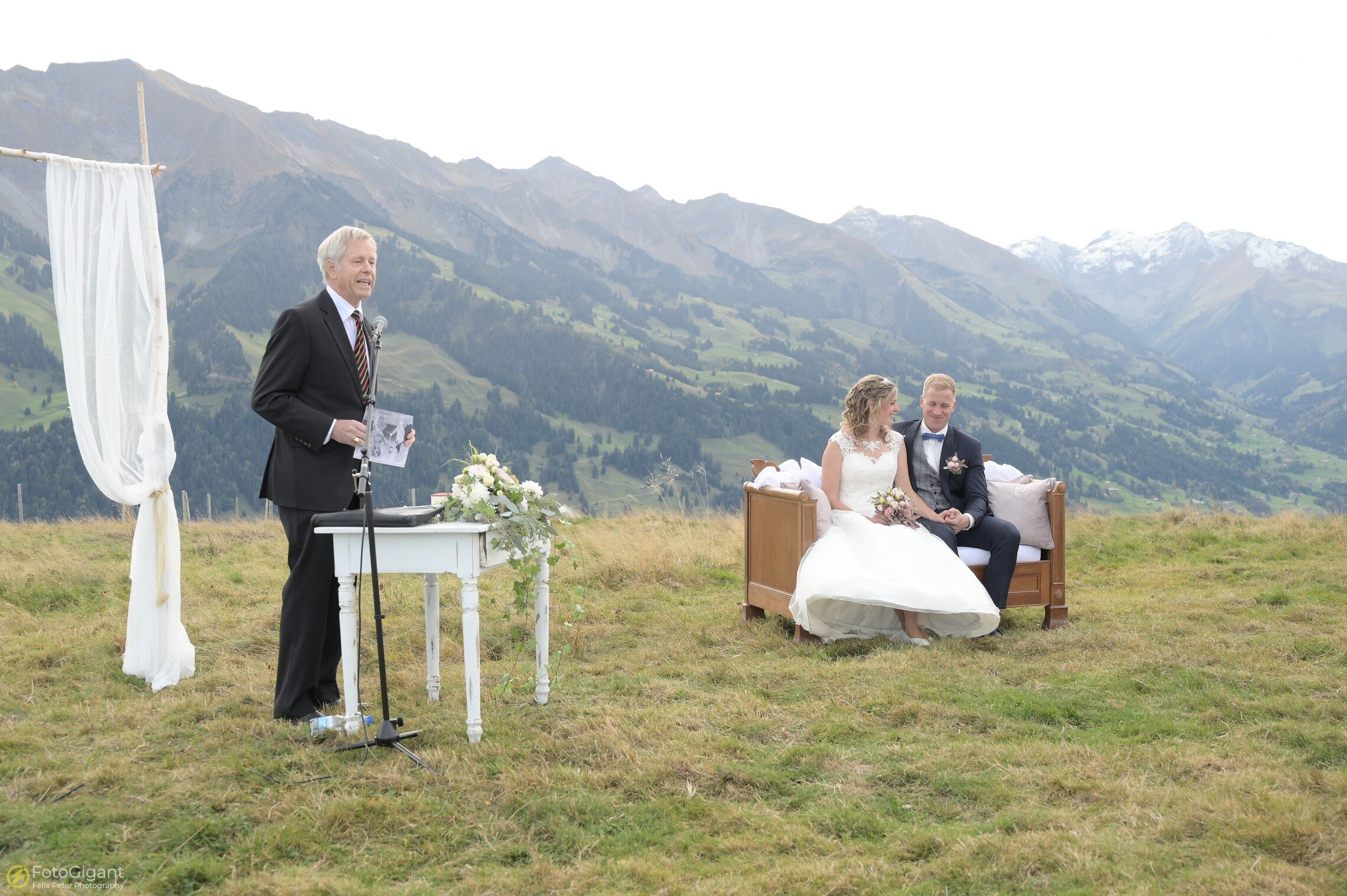 Hochzeitsfotograf_Diemtigtal_47.jpg