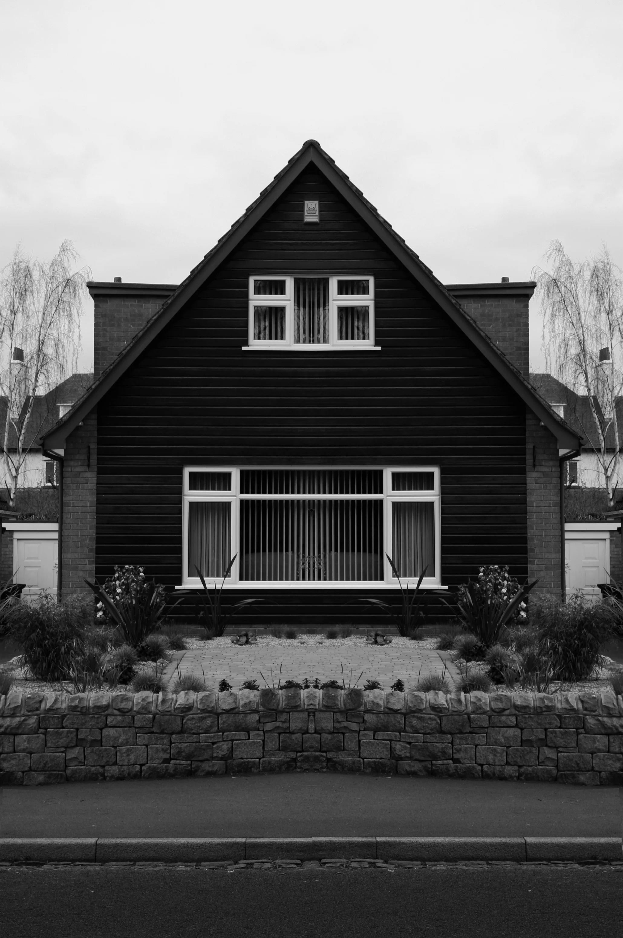 house with stonewall_final.jpg
