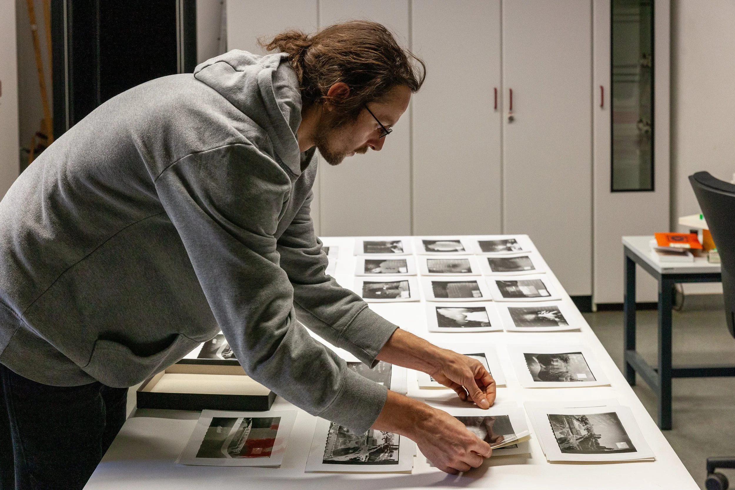 Looking at and choosing among different prints demands expertise – and sharpens the eye.