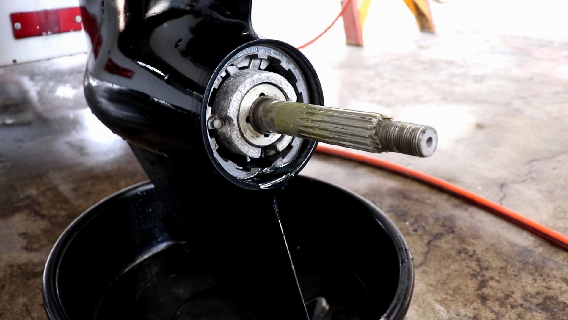 Barron outdrive oil change