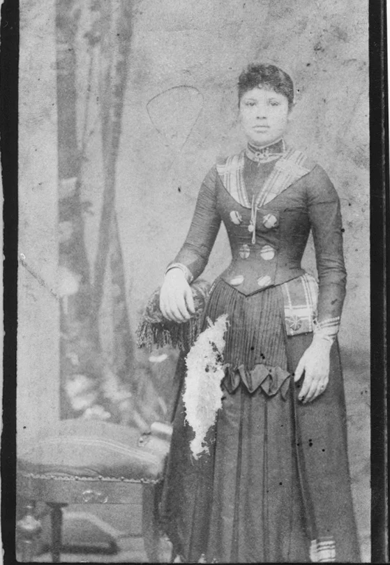 Jenny Povich Solovich (1885)