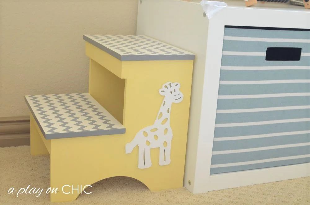 Kids-Playroom-Window-Seat-04.jpg