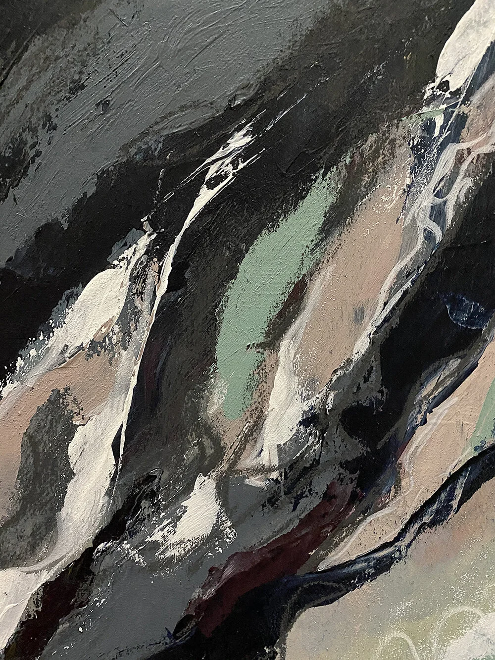 Summit_detail 2_web.jpg